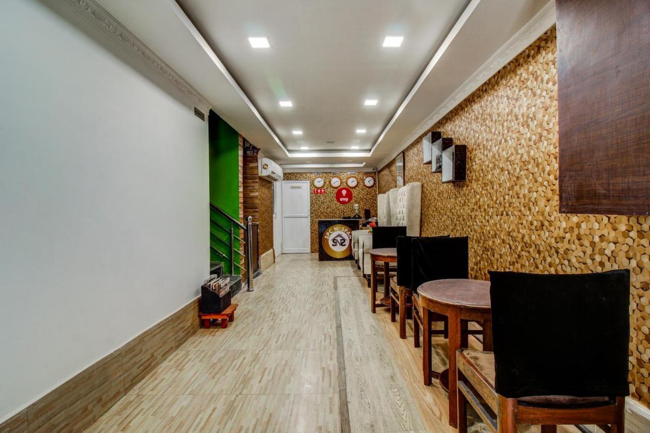 Hotel Oyo Flagship Spc & Span Jamshedpur Zewnętrze zdjęcie