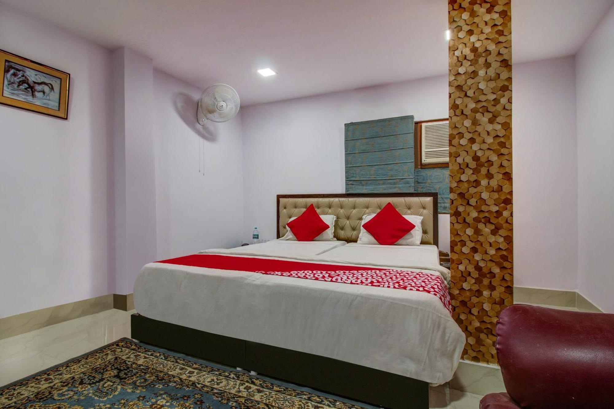 Hotel Oyo Flagship Spc & Span Jamshedpur Zewnętrze zdjęcie