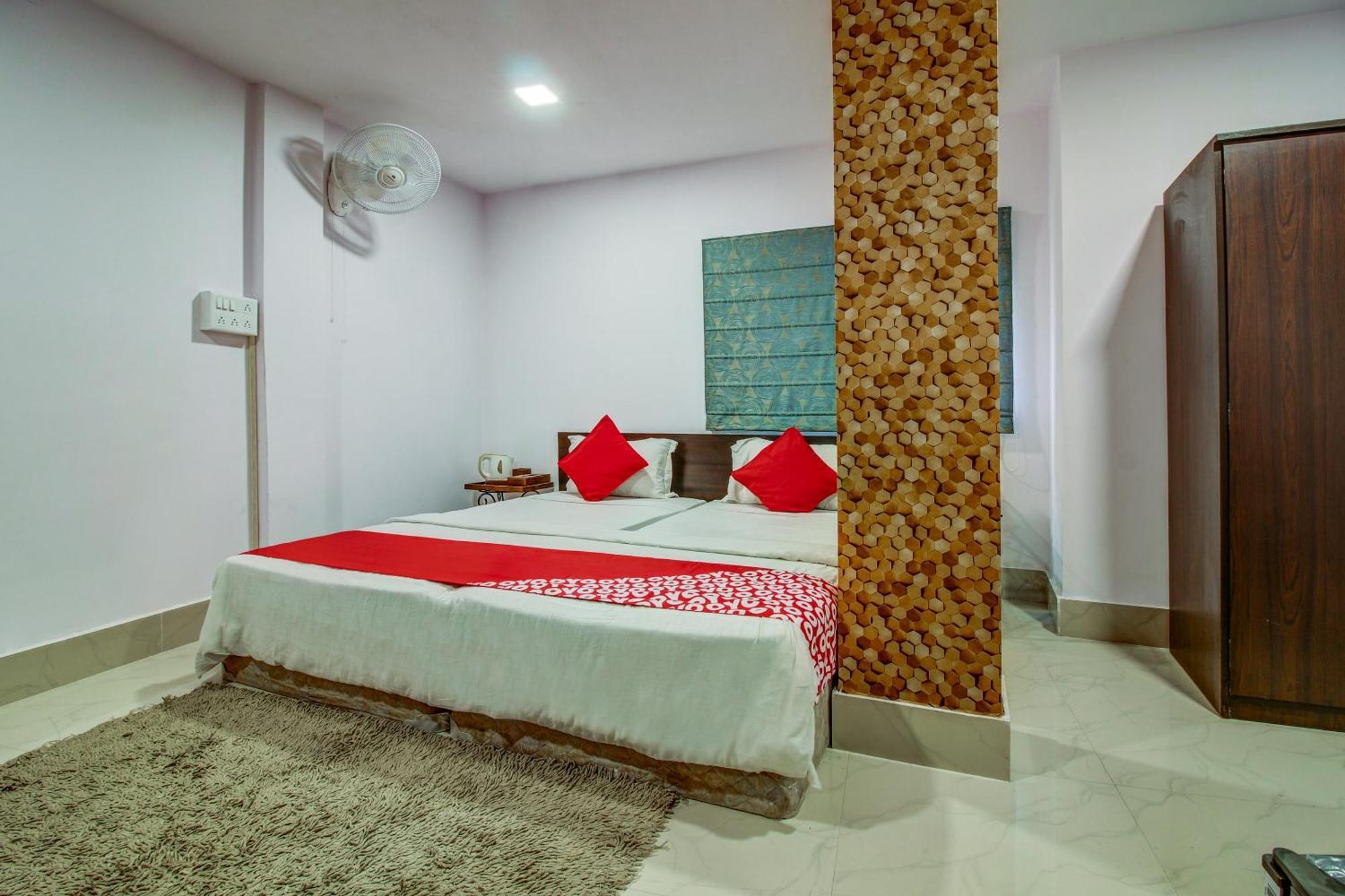 Hotel Oyo Flagship Spc & Span Jamshedpur Zewnętrze zdjęcie